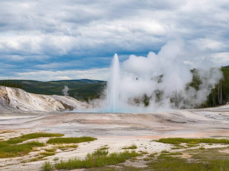 A guide to the Norris geyser basin: the hottest place in Yellowstone